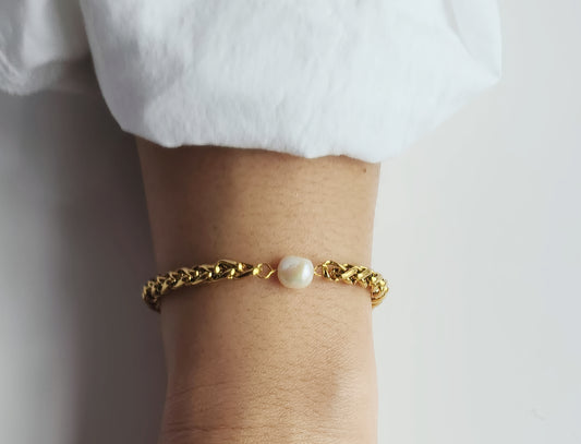 Kai bracelet