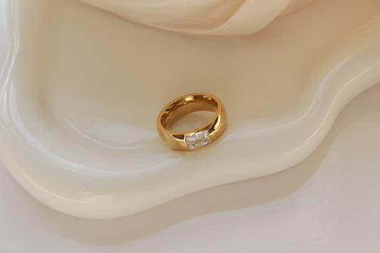 Davina ring