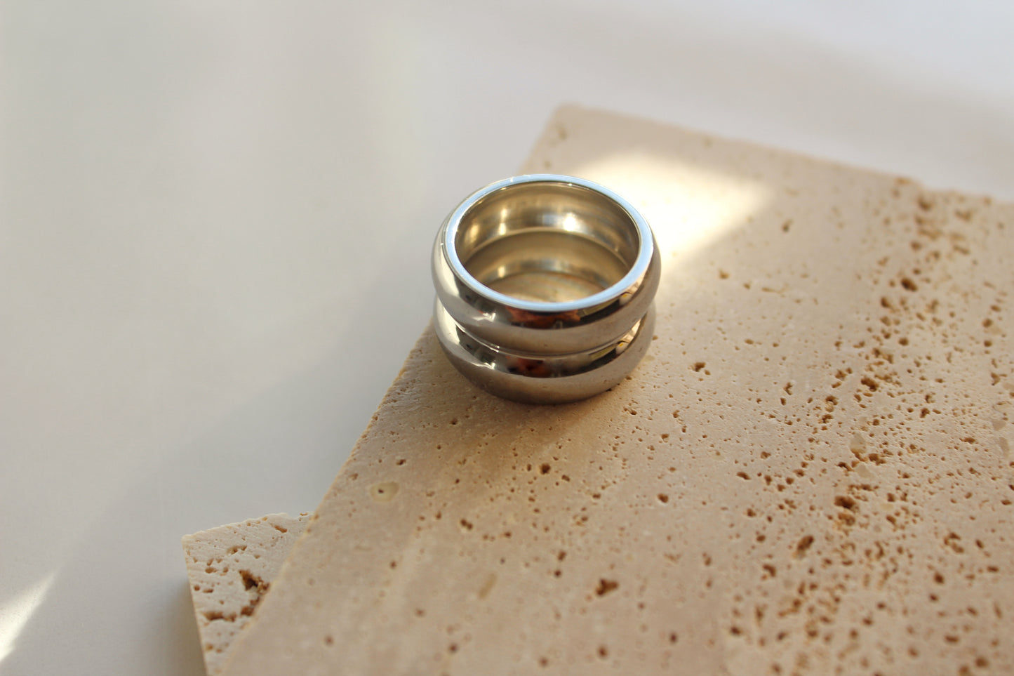 Hiné ring