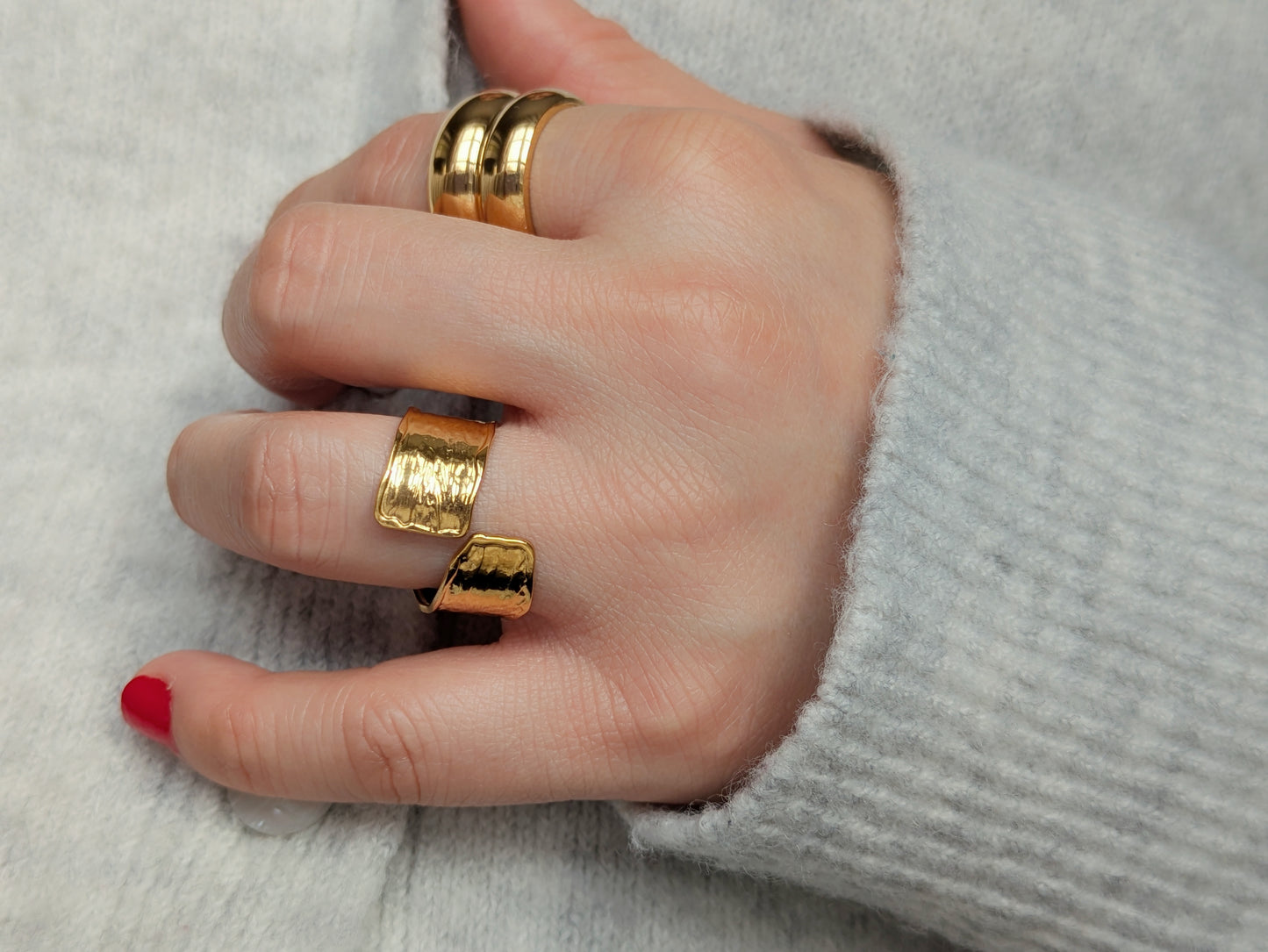 Hiné ring